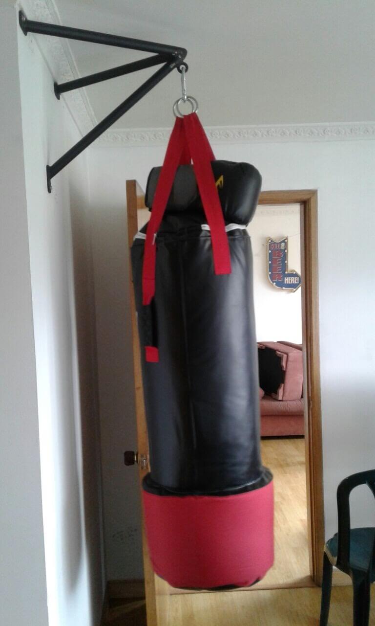 Soporte de pared para saco para entrenamiento de boxeo Soporte de pared para saco para entrenamiento de boxeo