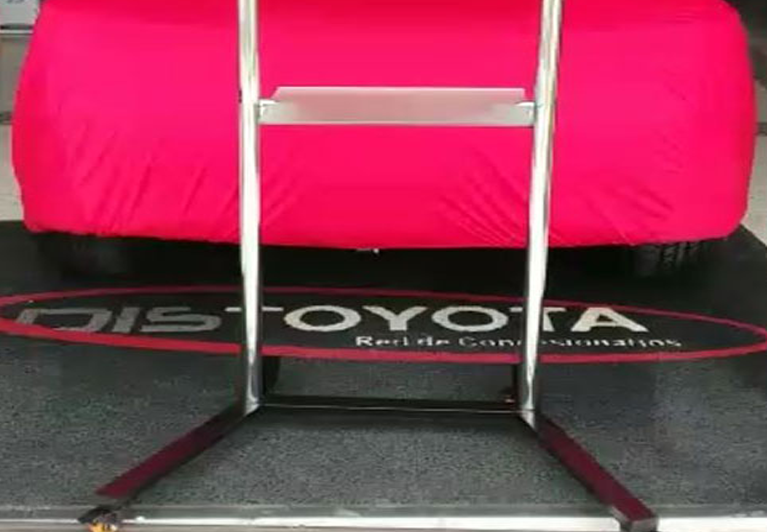 Soporte pedestales cromados para tv